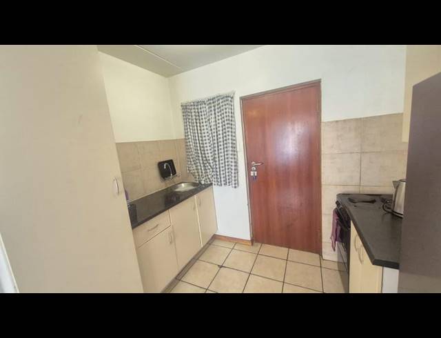 1 BEDROOM PROPERTY TO RENT IN AUCKLAND PARK